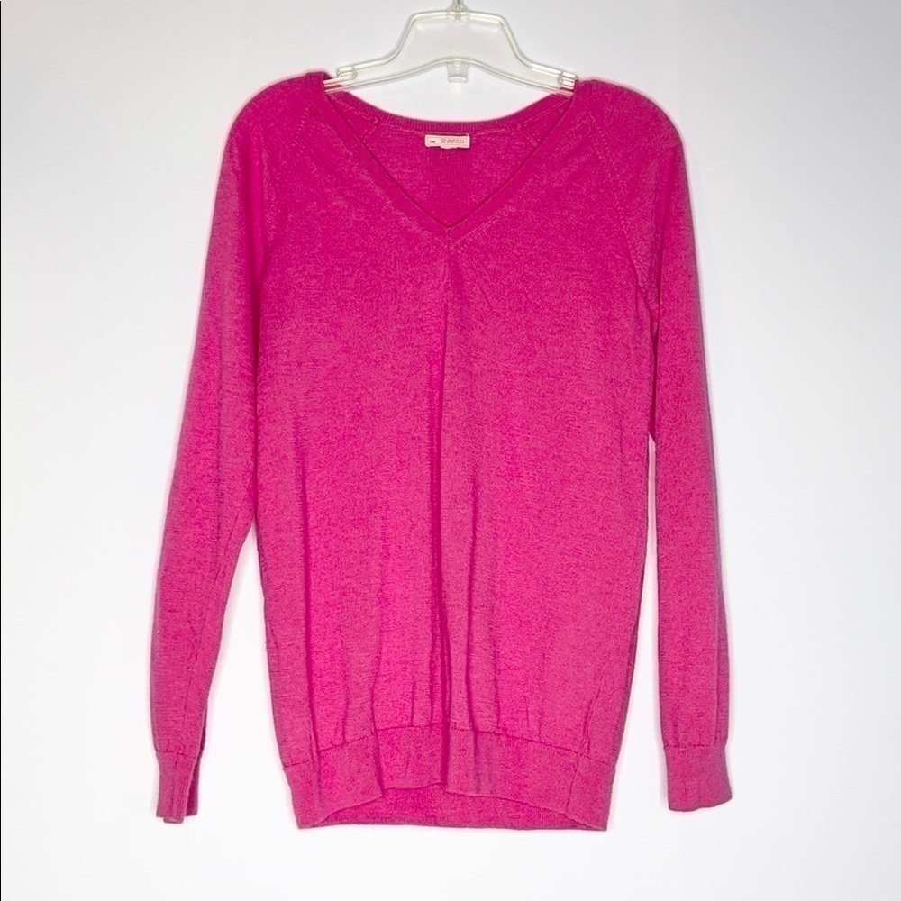 GAP Fuchsia Extra Fine Merino Wool V-neck Sweater US M